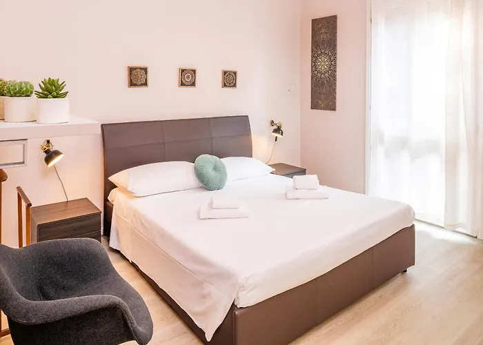 Giardinello Apartment